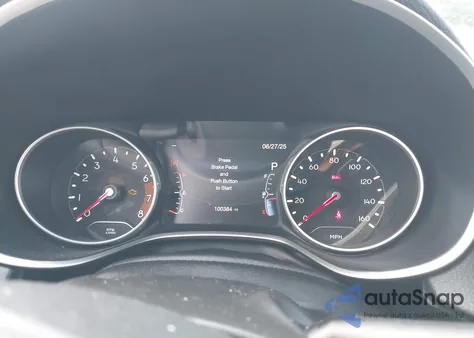 2018 Jeep Compass Limited 4X4 from USA, damaged, VIN 3C4NJDCB3JT315337